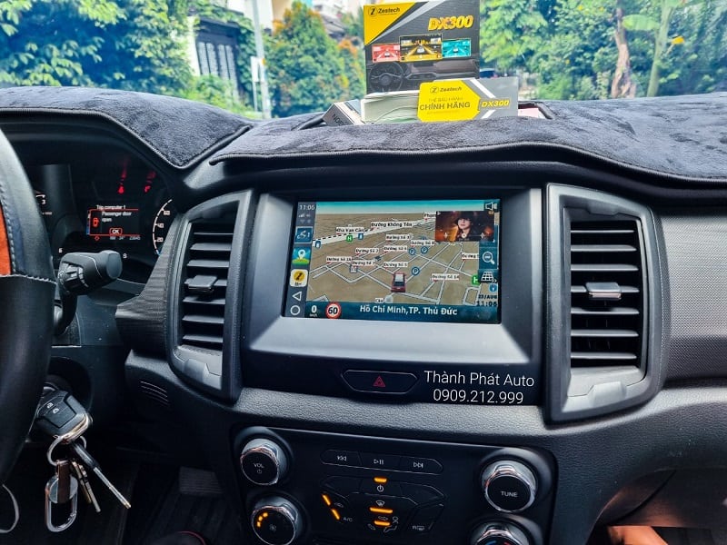 Android Box Zestech cho Ford Ranger tại Thành Phát Auto