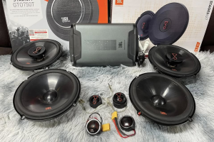 Độ Loa JBL Cho Xe Hơi Tại Quận Bình Thạnh Tận Nơi