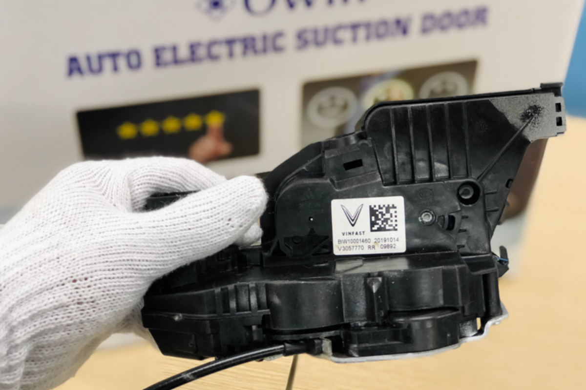 Độ Cửa Hít Cho Xe VinFast Herio Green Tận Nơi