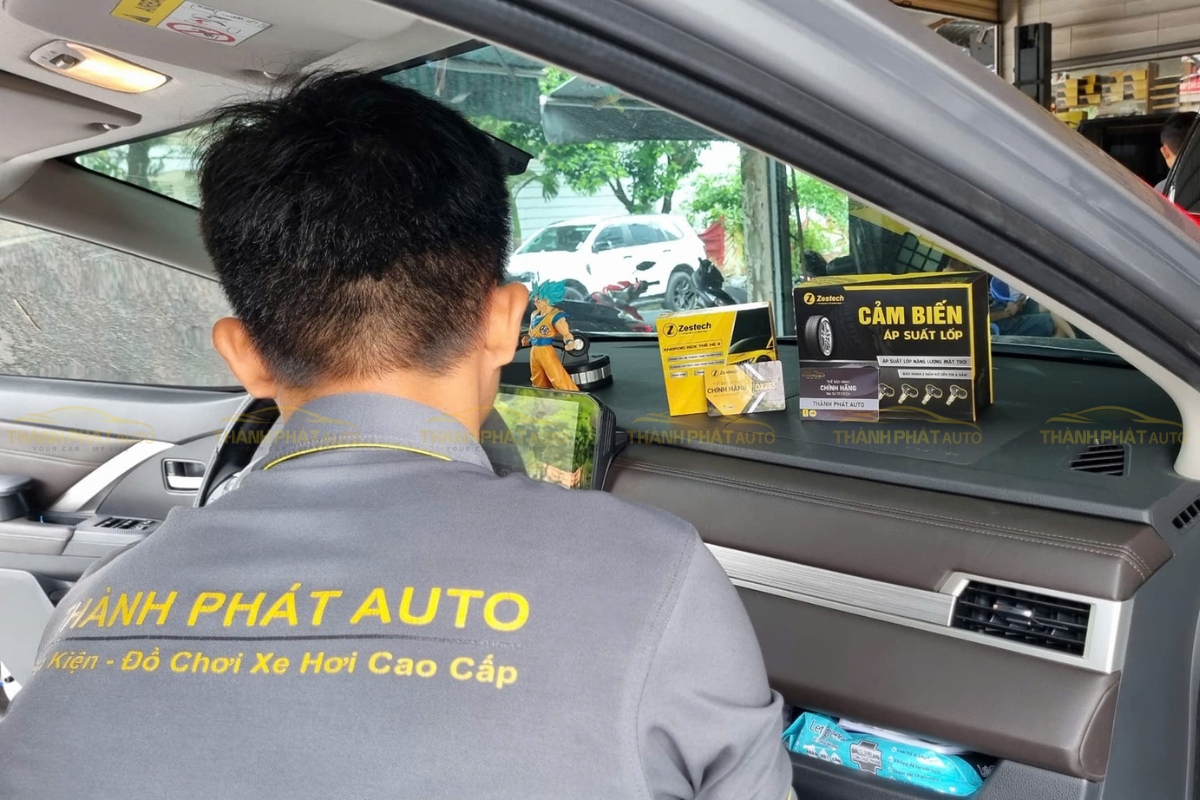 Lắp Android Box Cho Xe Mitsubishi Xpander