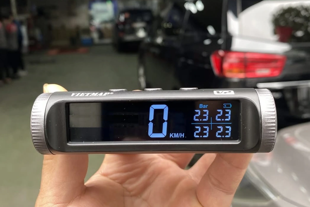 Lắp Cảm Biến Áp Suất Lốp Cho VinFast Herio Green