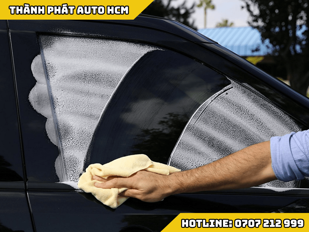 Hướng Dẫn Chăm Sóc Xe Sau Khi Dán Phim Cách Nhiệt