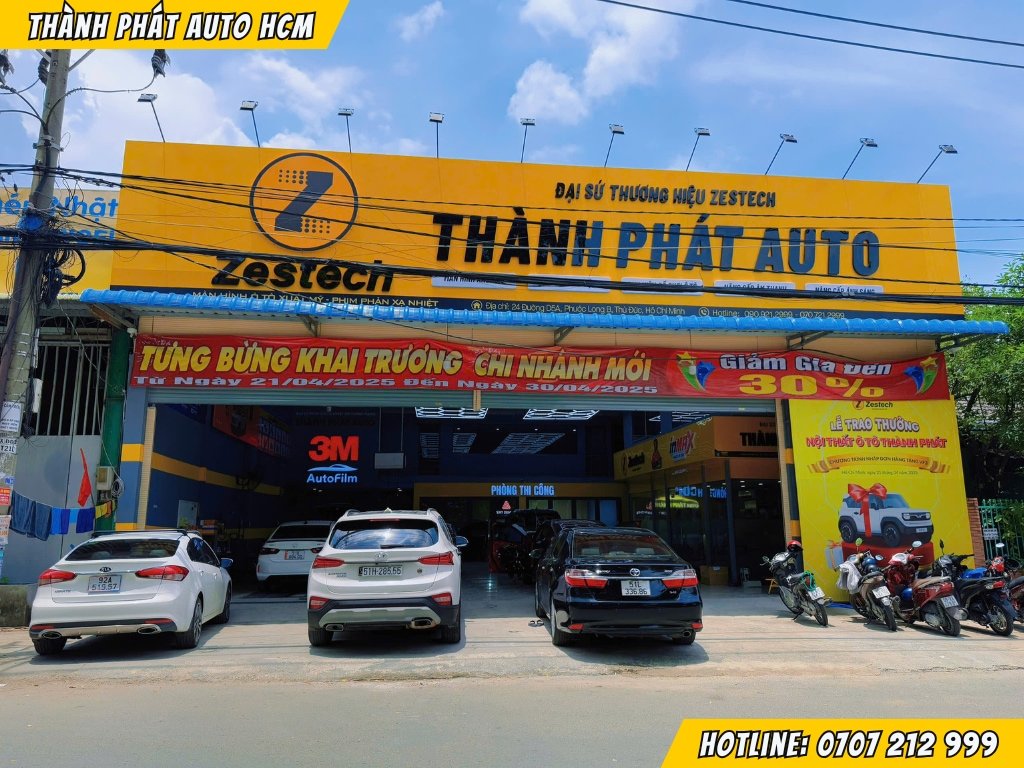 Nên Chọn Gara Ngoài Hay Trung Tâm Ủy Quyền Để Dán Phim Cách Nhiệt