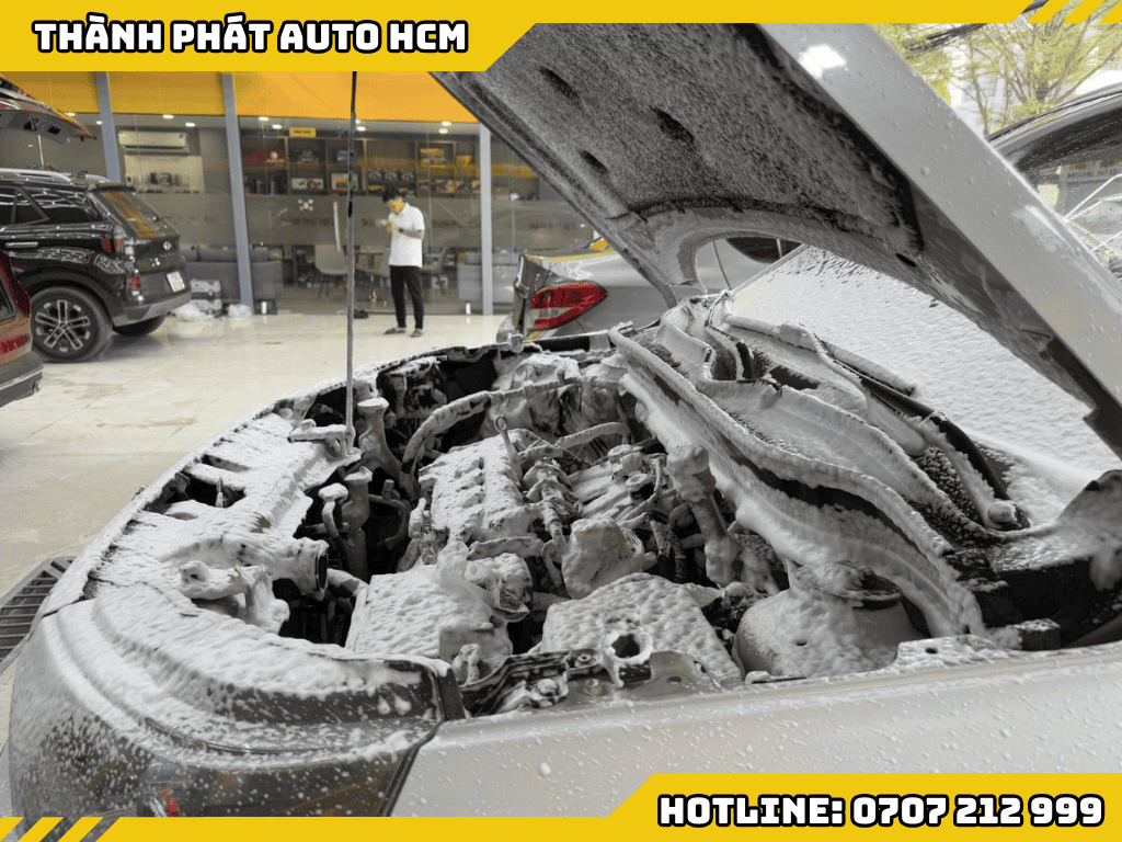 Vệ Sinh Nội Thất Ô Tô Tận Nơi Tại Quận Gò Vấp