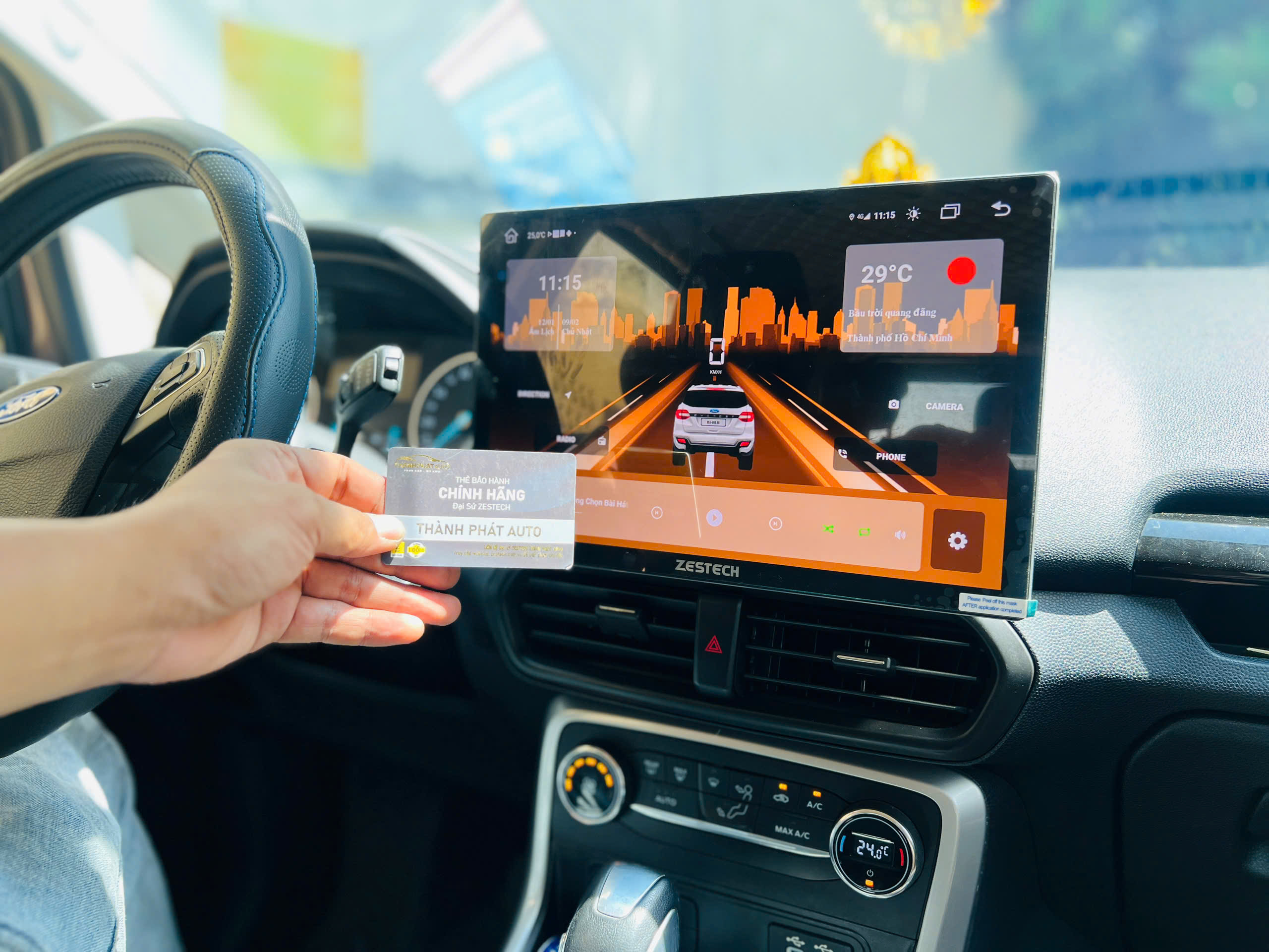 Màn hình 13 inch Ecosport 2020