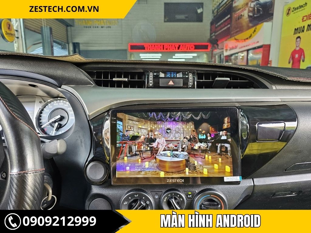 màn hình toyota hilux