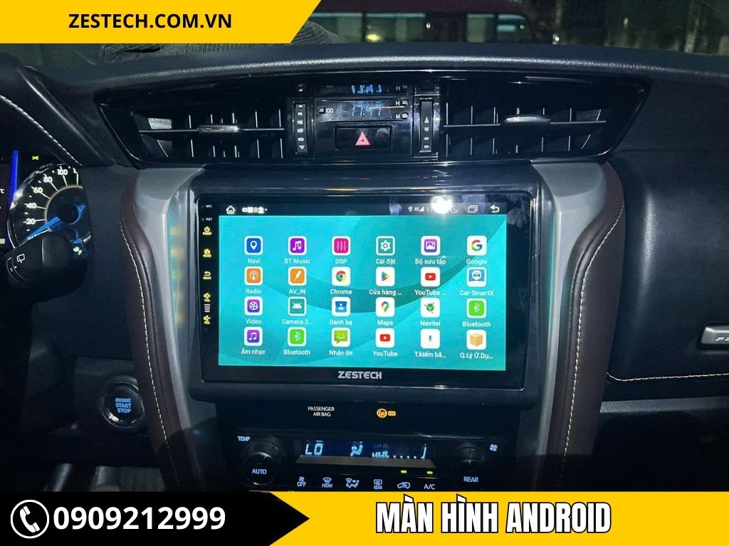 màn hình xe fortuner