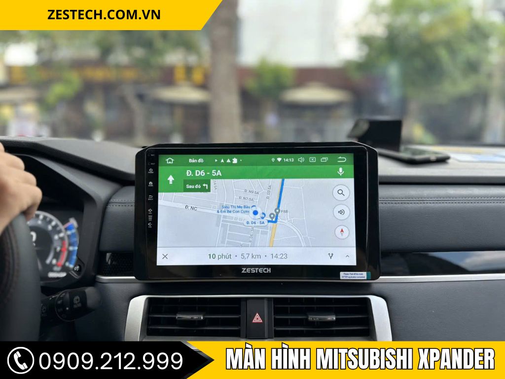 Màn hình Android Xpander hiển thị cảnh báo tốc độ