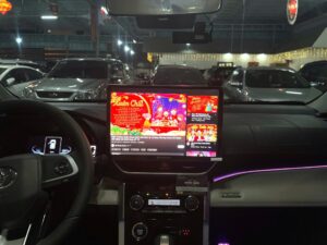 Màn Hình 13 Inch Veloz – xem youtube