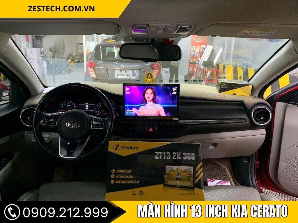 Toàn cảnh màn hình 13 inch
