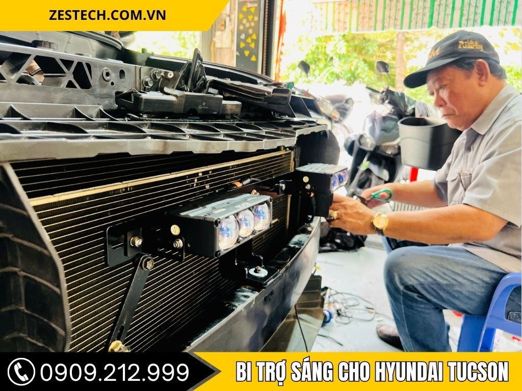 Bi Trợ Sáng Aozoom EX3 Tuson 2021