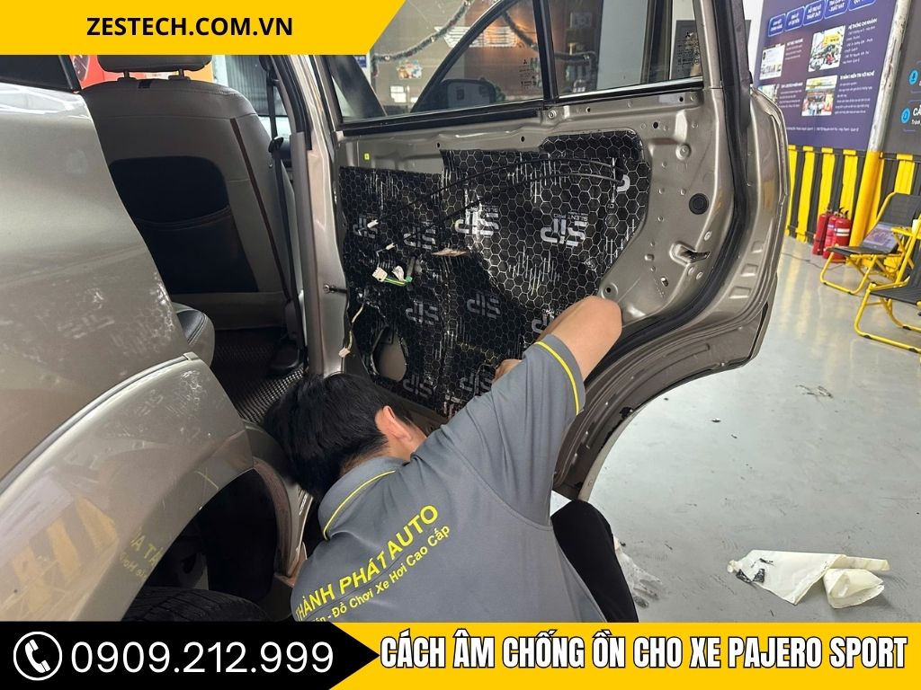 Cách Âm Chống Ồn Cho Xe Pajero Sport