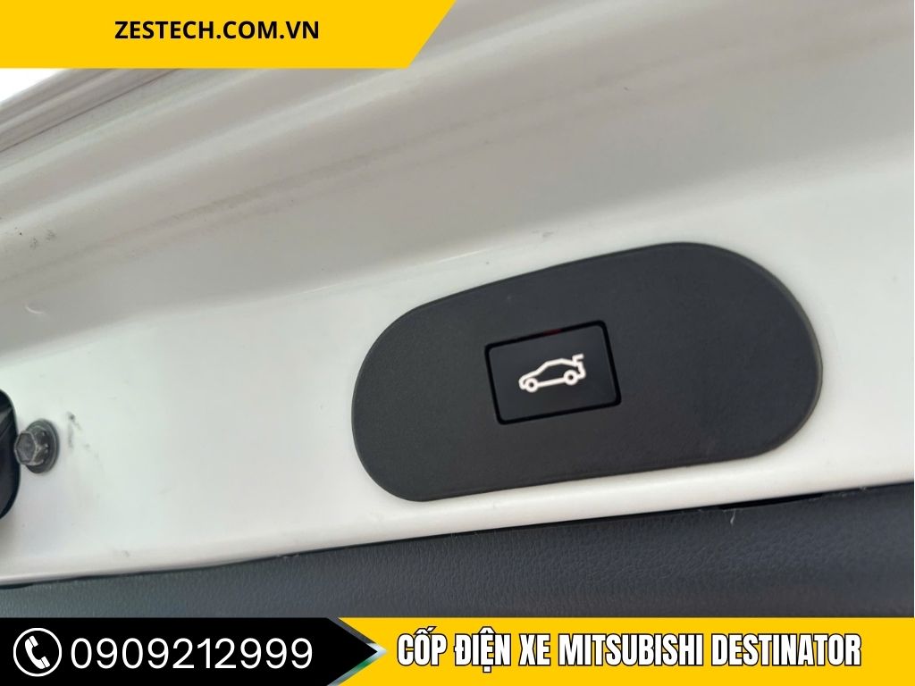 Cốp Điện Xe Mitsubishi Destinator Đóng Mở Êm