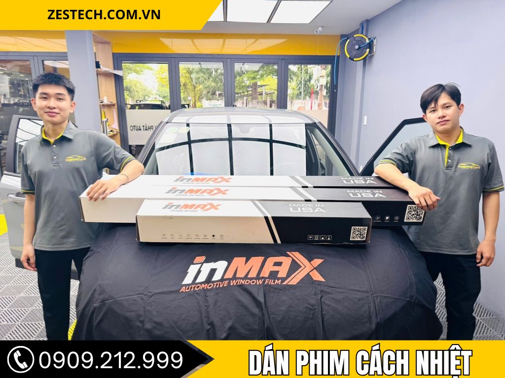Hình Ảnh Dán Phim Cách Nhiệt Ô Tô