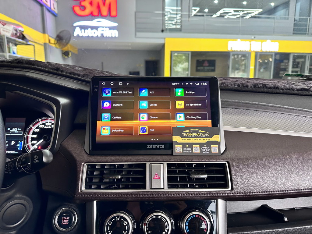Màn hình Android ô tô