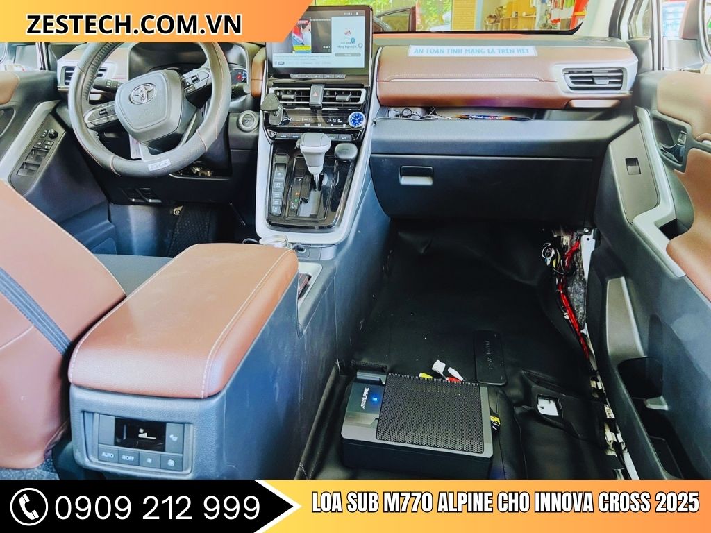 Loa Sub M770 ALPINE Innova Cross 2025