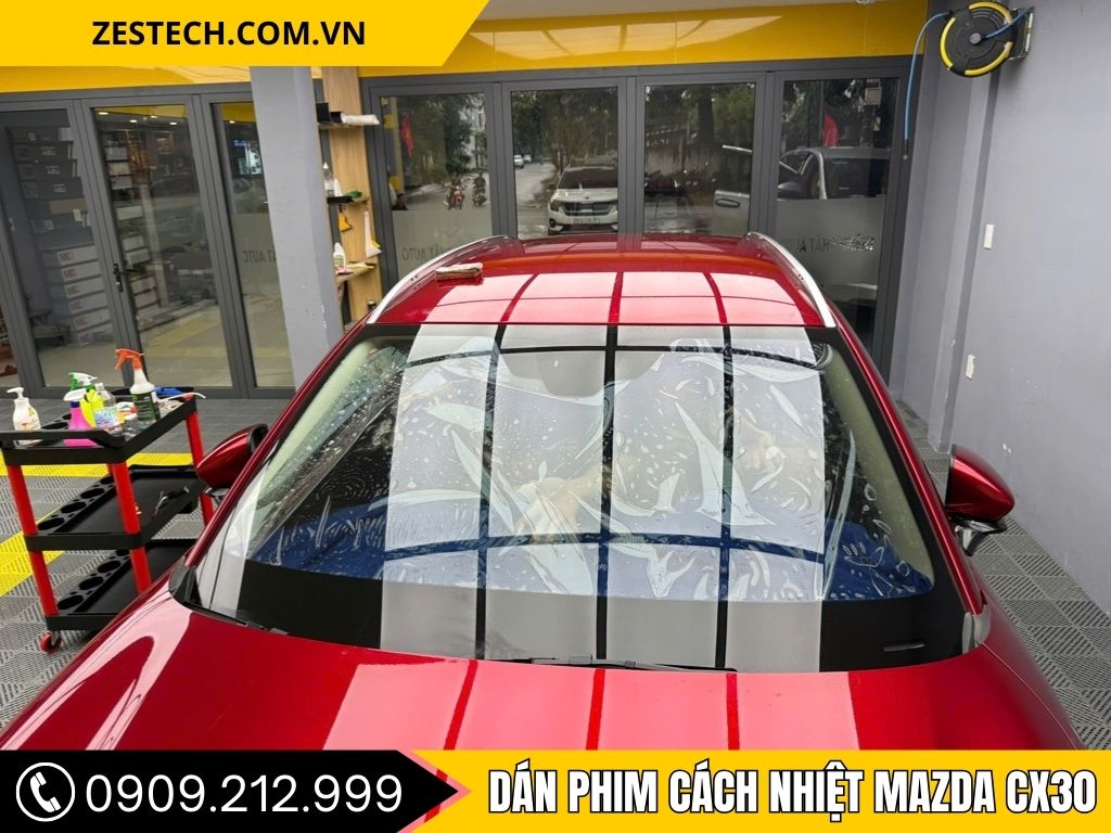 Dán Phim Cách Nhiệt Mazda CX30