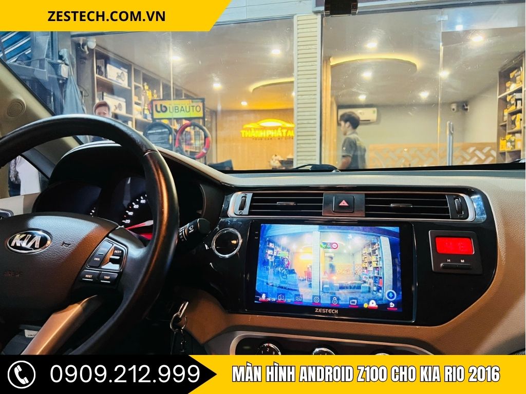 Nội thất Kia Rio 2016 trở nên hiện đại hơn với màn hình cảm ứng Android kích thước lớn