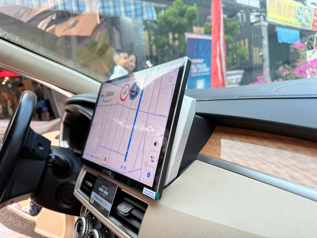 Android 14 – Giao Diện Mới, Vận Hành Ổn Định