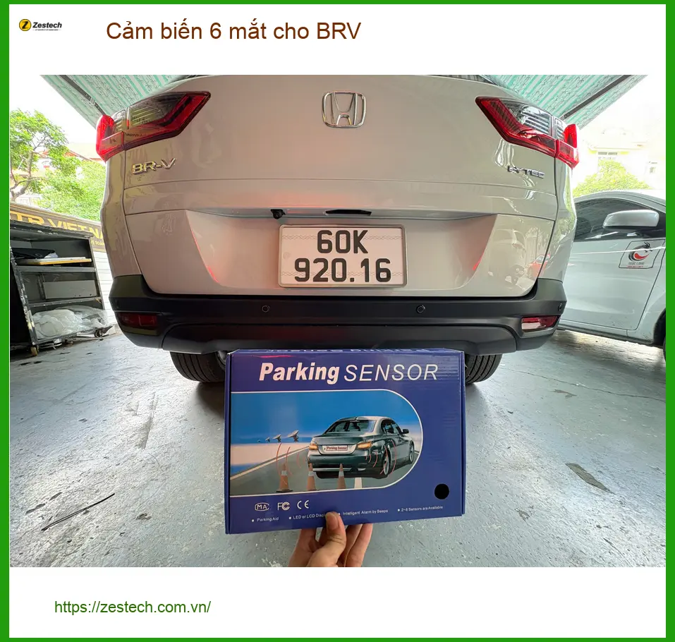 Anh Tùng lắp cảm biến 6 mắt cho Honda BRV tại Quận 2 để đỗ xe an toàn hơn ảnh thực tế 5