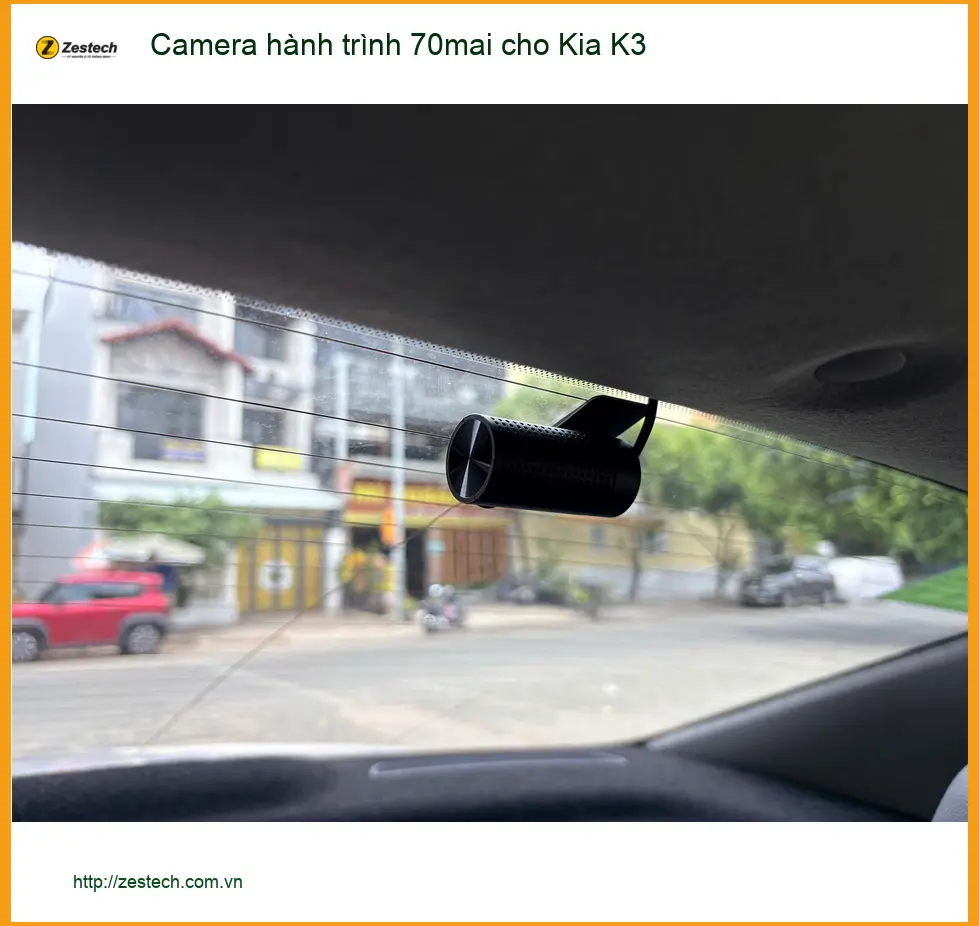 Anh Tùng lắp Camera hành trình 70mai cho Kia K3 Quận 8 để an tâm lái xe ảnh thực tế 4