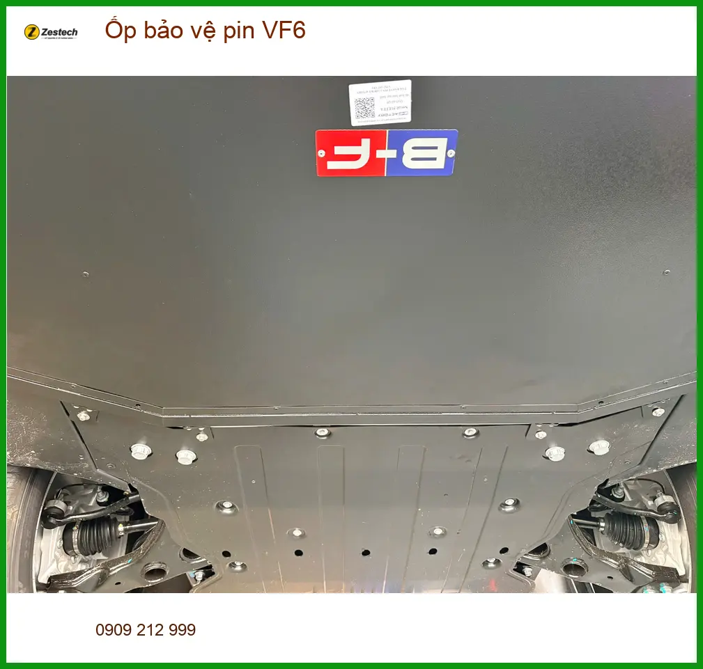 Anh Duy lắp ốp bảo vệ pin cho VinFast VF6 tại Quận 12 để tránh va đập gầm xe ảnh thực tế 4