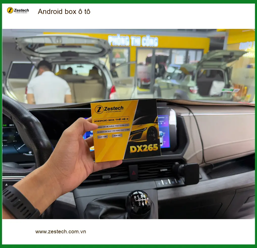 Anh Minh lắp Android box ô tô Hyundai Elantra tại Quận 2 để giải trí trên xe ảnh thực tế 3