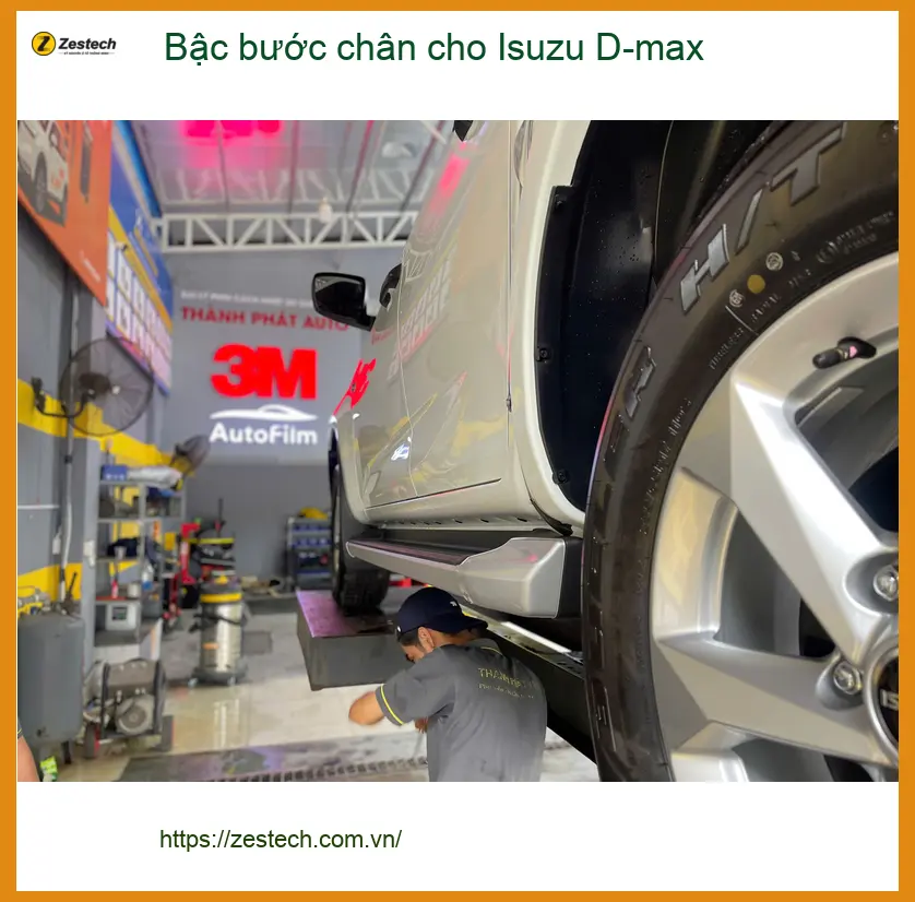 Anh Tấn lắp bậc bước chân cho Isuzu D-max ở Quận Bình Tân để tiện lên xuống ảnh thực tế 3