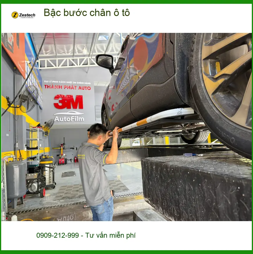 Anh Quang lắp bậc bước chân ô tô cho Mitsubishi Outlander tại Thủ Đức ảnh thực tế 3