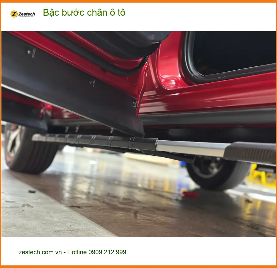 Anh Thành lắp bậc bước chân ô tô Hyundai Santa Fe tại Nhà Bè ảnh thực tế 3
