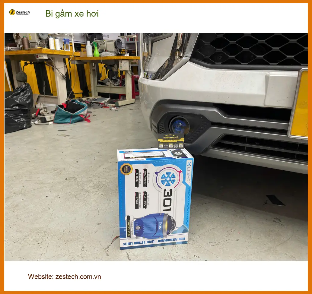 Anh Quang Minh độ bi gầm Hyundai Accent cải thiện tầm nhìn đêm ở Quận 2
