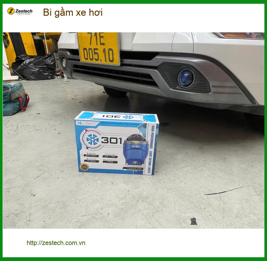 Chị Thoa nâng cấp bi gầm Hyundai Creta tại Hóc Môn vì đèn zin quá yếu