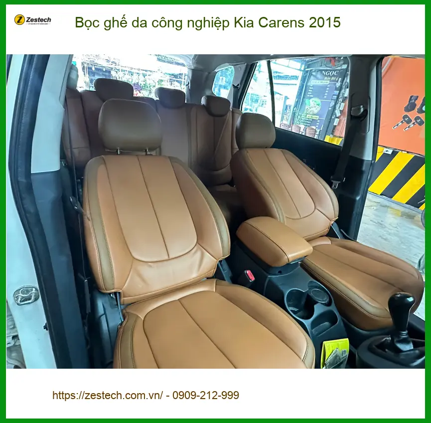 Chị Thảo bọc ghế da công nghiệp Kia Carens 2015 tại Quận 9 cho nội thất mới mẻ. ảnh thực tế 2
