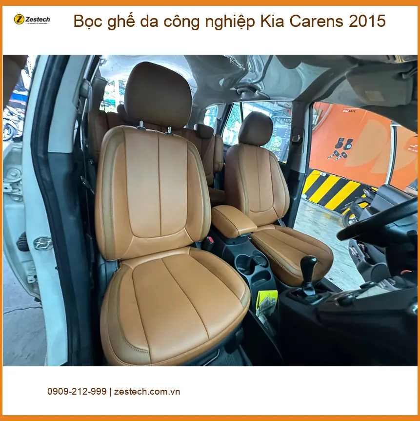 Chị Thảo bọc ghế da công nghiệp Kia Carens 2015 tại Quận 9 cho nội thất mới mẻ. ảnh thực tế 4
