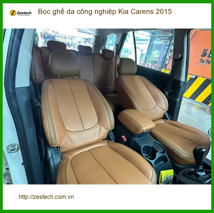 Anh Lâm bọc ghế da công nghiệp Kia Carens 2015 tại Hóc Môn để làm mới xe ảnh thực tế 3