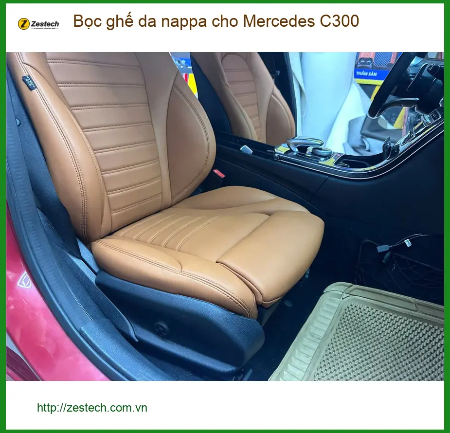 Anh Dũng bọc ghế da Nappa cho Mercedes C300 tại Quận Tân Phú