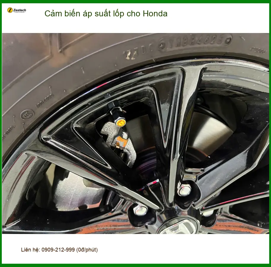 Chú Minh Khôi lắp cảm biến áp suất lốp Honda CRV Quận 8 lái xe an toàn. ảnh thực tế 3