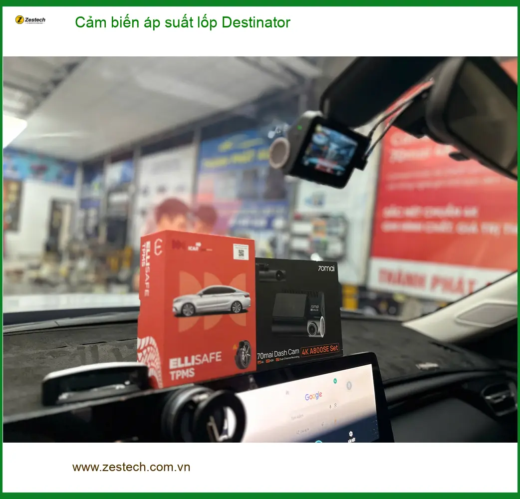 Chị Thảo gắn Cảm biến áp suất lốp Destinator cho Honda CR-V tại Quận Tân Phú vì lốp hay xì hơi ảnh thực tế 2