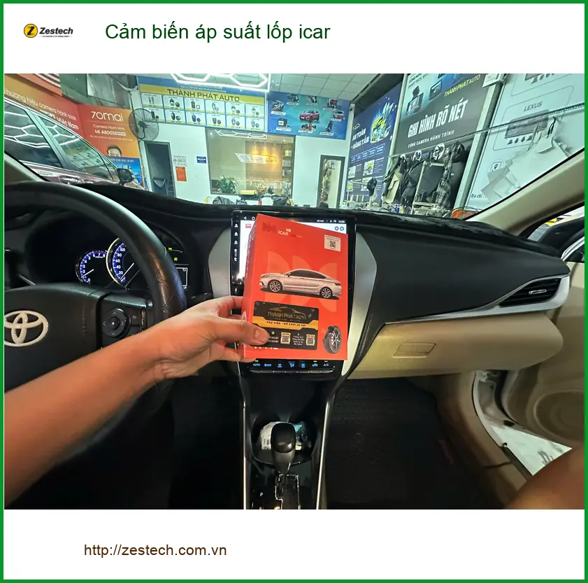 Anh Lâm lắp cảm biến áp suất lốp Icar cho Honda CRV tại Hóc Môn để an tâm lái xe đường dài ảnh thực tế 2