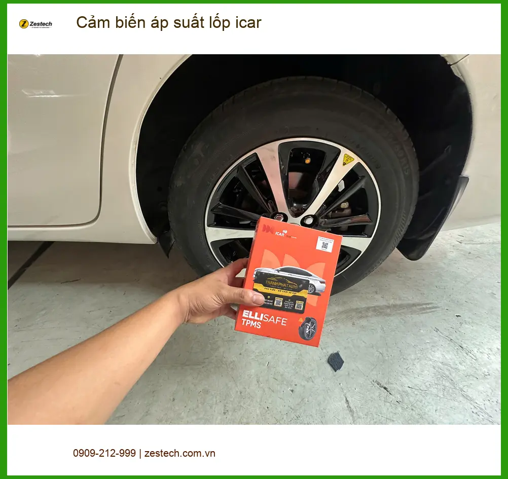 Anh Quang lắp cảm biến áp suất lốp iCar cho Hyundai Creta tại Quận 8 để lái xe an toàn hơn mỗi ngày ảnh thực tế 2