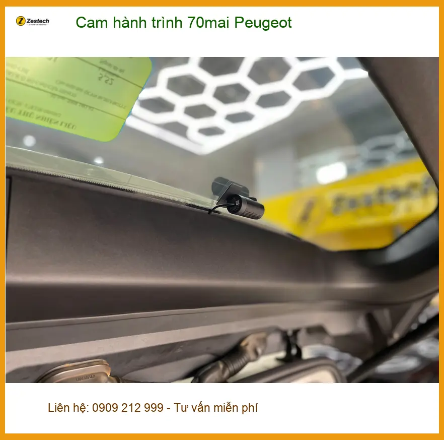 Anh Tùng lắp Cam hành trình 70mai cho Peugeot 3008 tại Quận Bình Thạnh