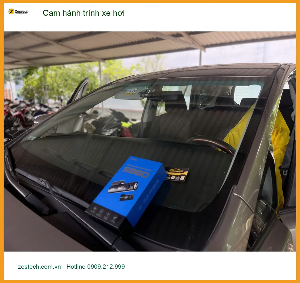 Anh Tùng lắp cam hành trình xe hơi Hyundai Accent tại Quận 11 để ghi lại hành trình rõ nét ảnh thực tế 3