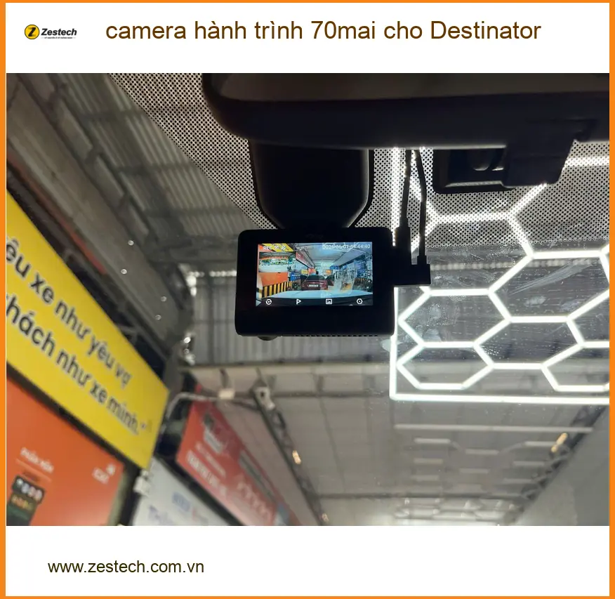 Chị Hà lắp camera hành trình 70mai cho Hyundai Kona tại Quận 7 để an tâm hơn ảnh thực tế 3