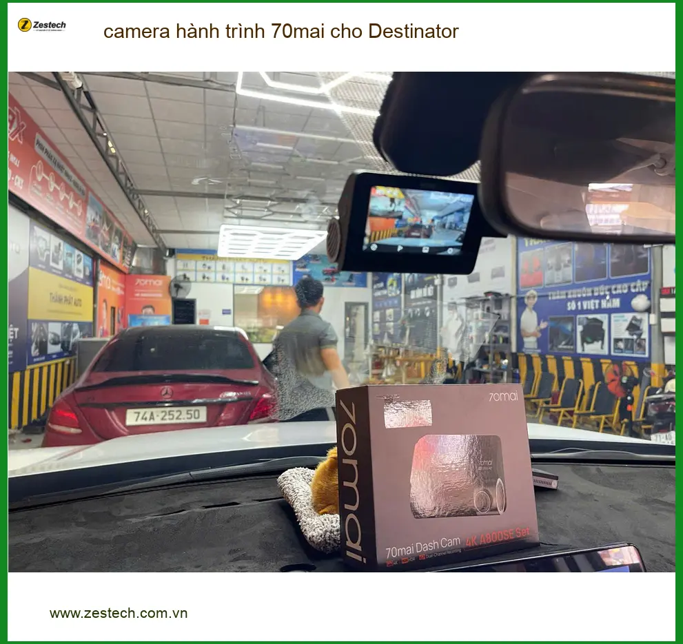Anh Khang lắp camera hành trình 70mai cho Honda CRV tại Quận Tân Bình ảnh thực tế 2