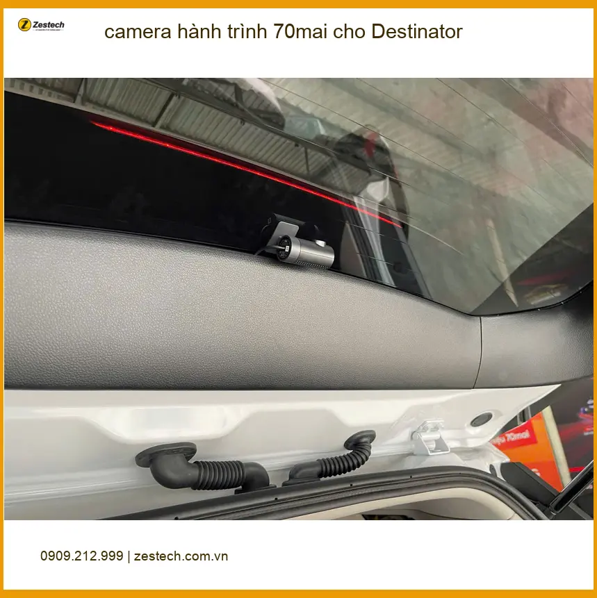 Anh Thành lắp camera hành trình 70mai cho Nissan Navara ở Quận 9 ảnh thực tế 5