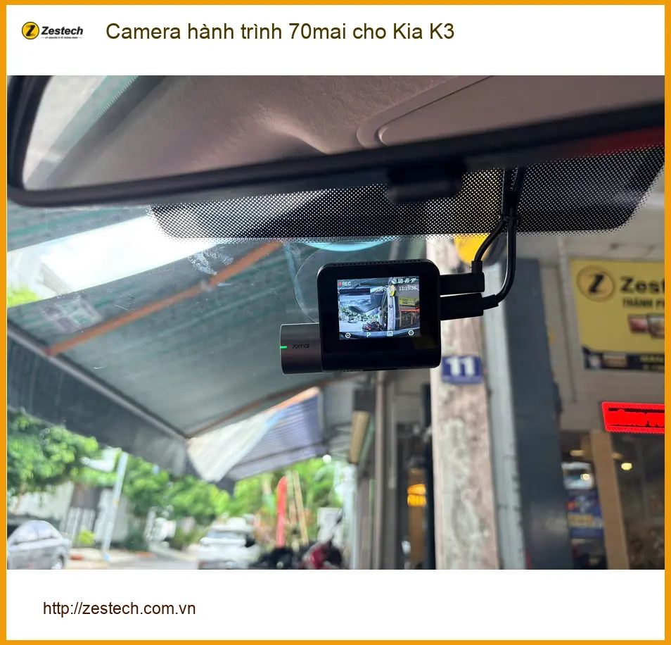 Anh Tùng lắp Camera hành trình 70mai cho Kia K3 tại Quận 2 để đảm bảo an toàn
