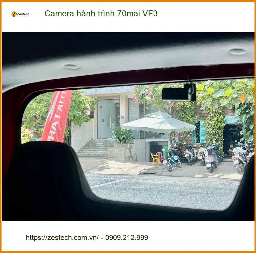 Anh Minh lắp camera hành trình 70mai cho VinFast VF3 tại Củ Chi để đảm bảo an toàn chuyến đi.