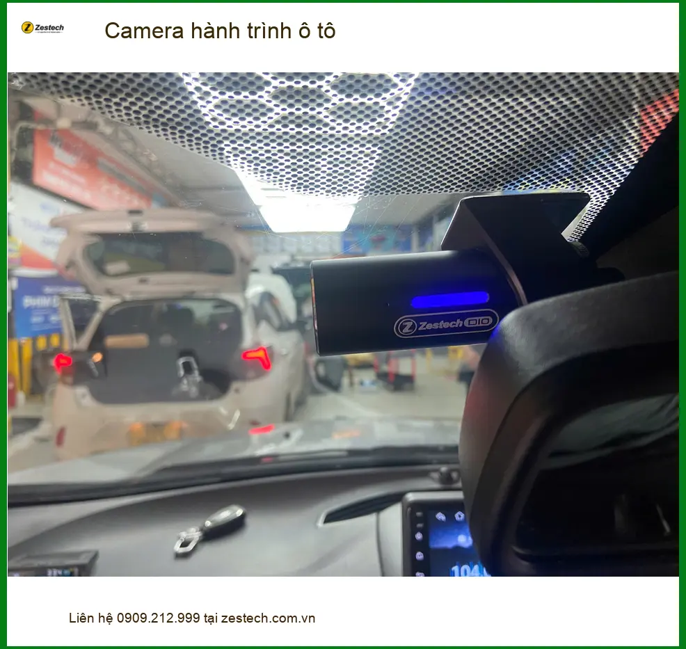 Anh Minh lắp Camera hành trình ô tô cho Hyundai Accent tại Quận 7 ảnh thực tế 2