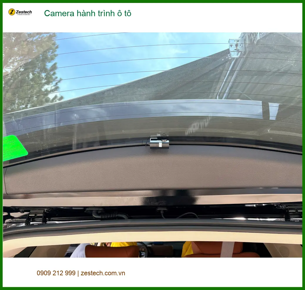 Anh Lân lắp Camera hành trình ô tô cho Toyota Raize tại Quận 2 ảnh thực tế 2