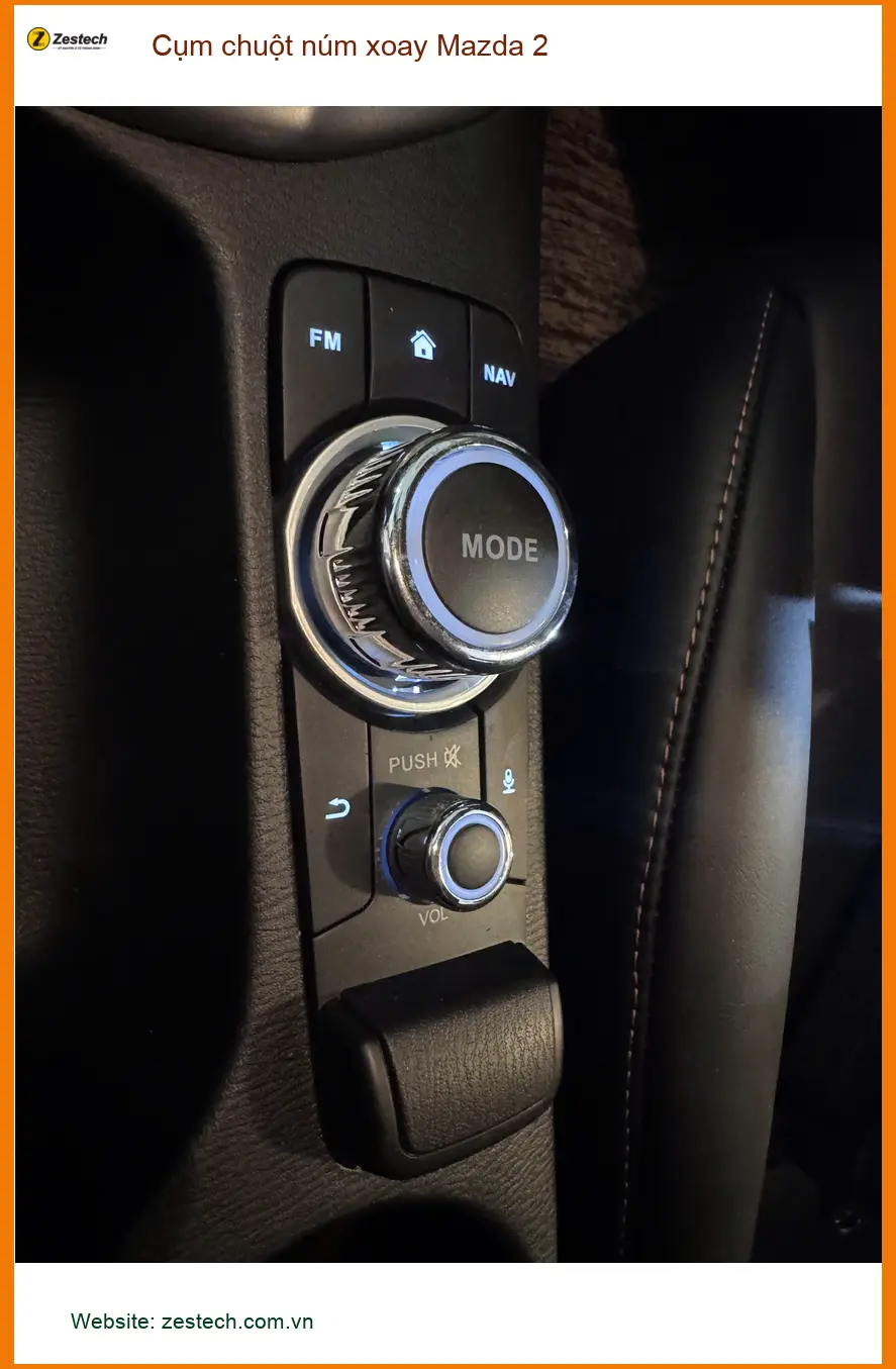 Anh Thiện Huy lắp cụm chuột núm xoay Mazda 2 tại Quận 11 vì cụm zin bị trượt phím ảnh thực tế 3